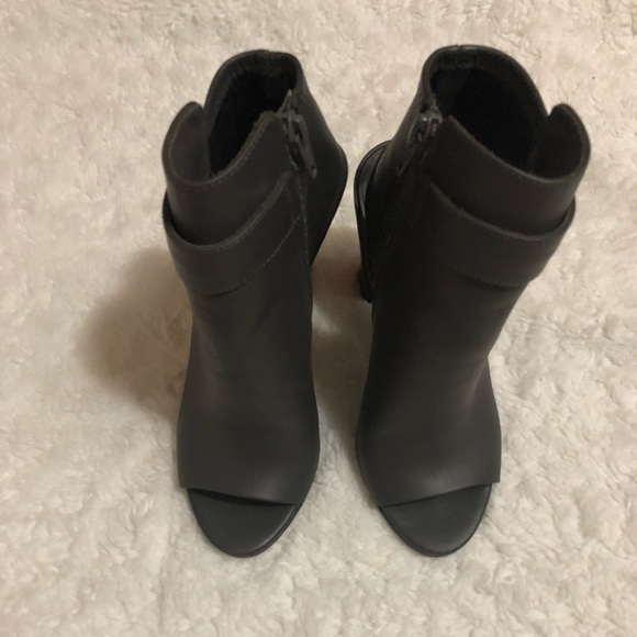 Vince Bringham Leather Open Toe Bootie - Picture 2 of 4